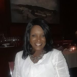 Meet your Posher, Carolyn